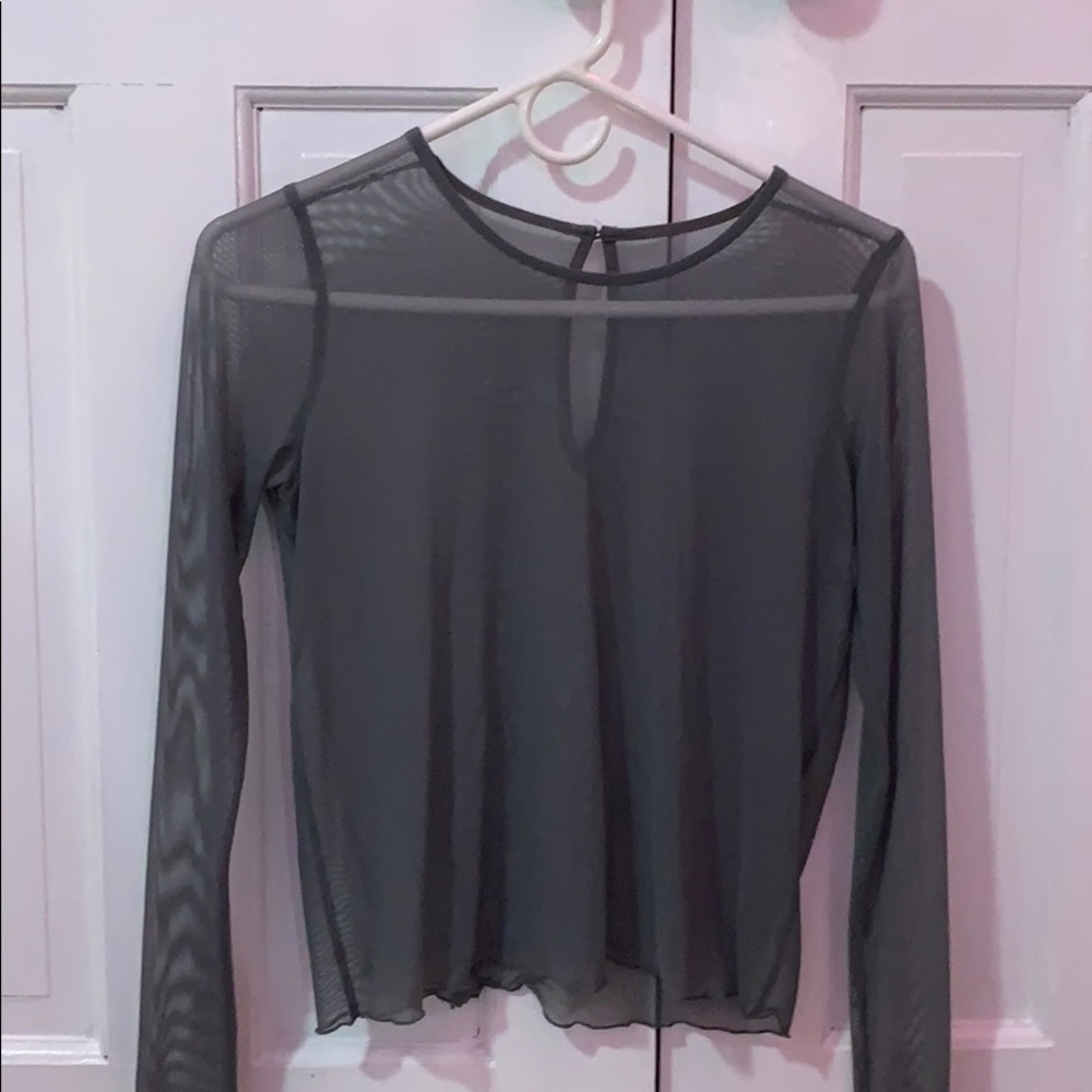 Gray Mesh Top!